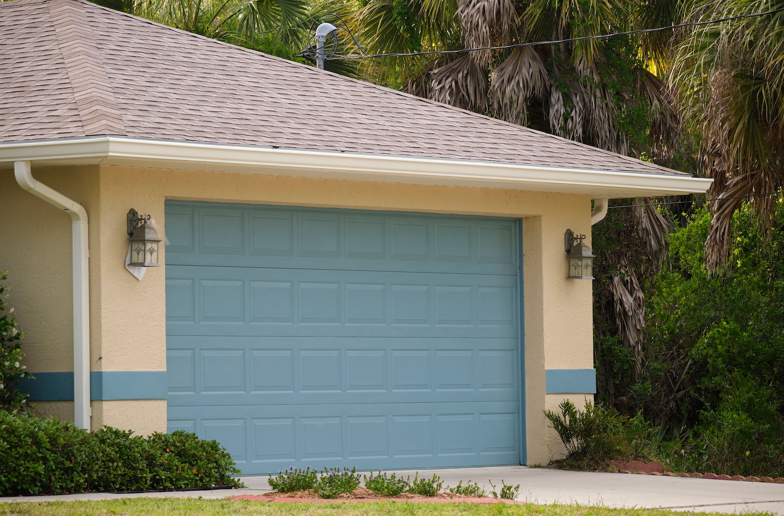 home garage door